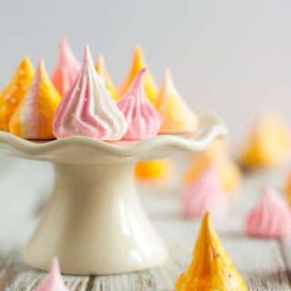 Teaser-friday: gekleurde meringue